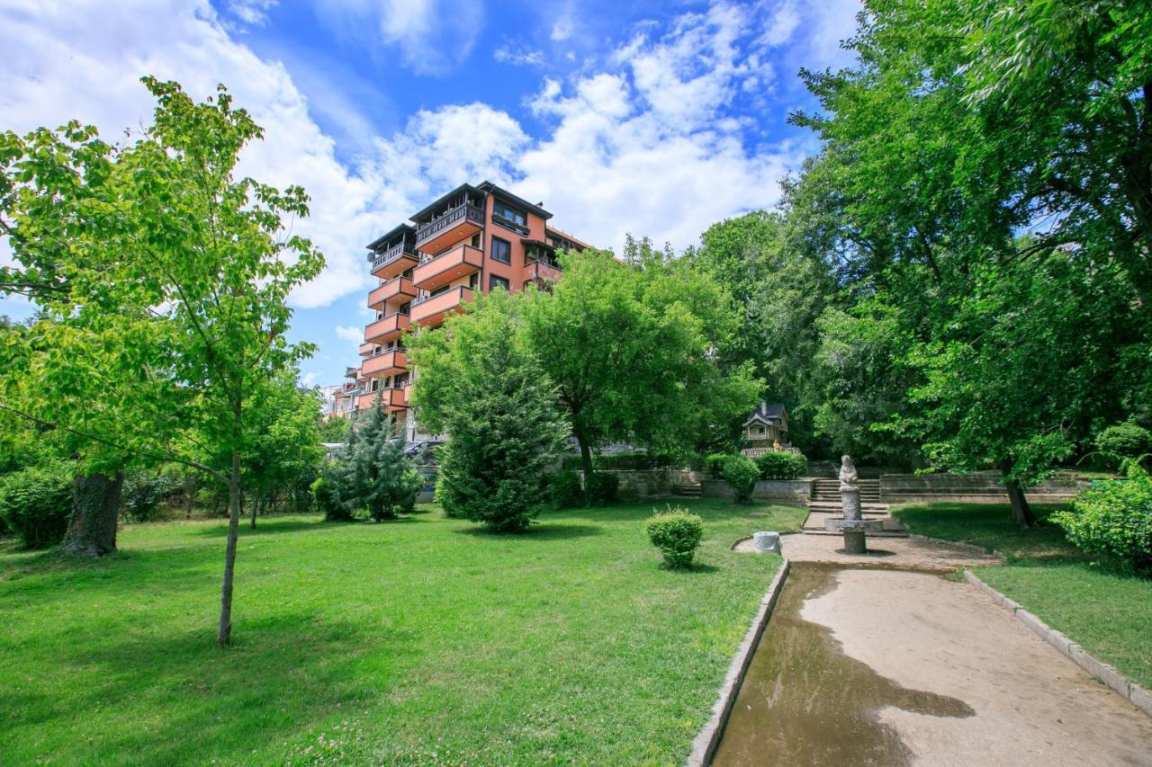 The Sun Loves You - Right Beside The Park! Сандански Экстерьер фото